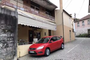 Restaurante &ndash; Caf&eacute; Corti&ccedil;o (D. Venilde)