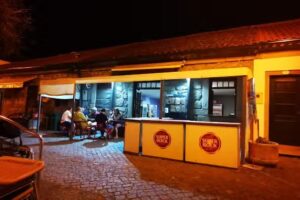 Restaurante Caf&eacute; Snack Bar Padeira