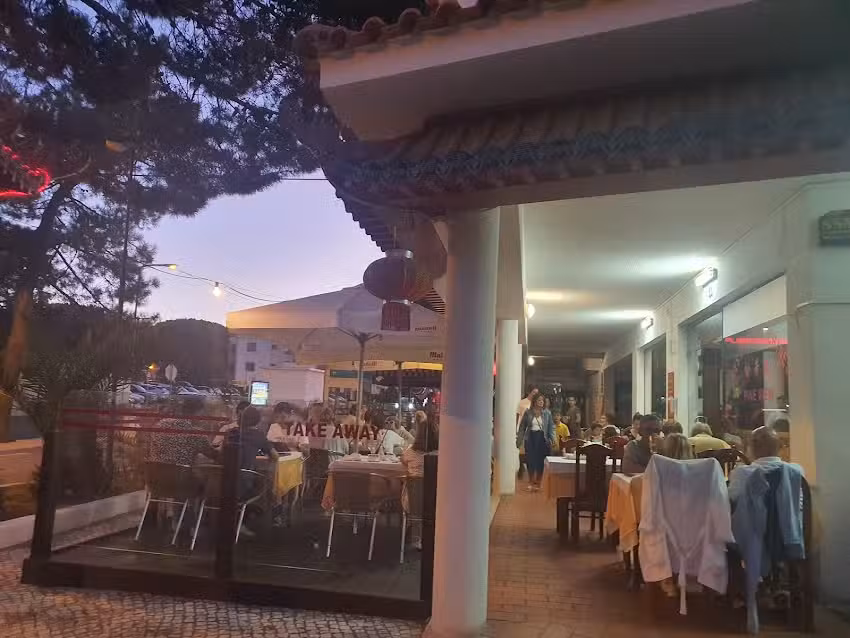 Restaurante Chin&ecirc;s Pine View