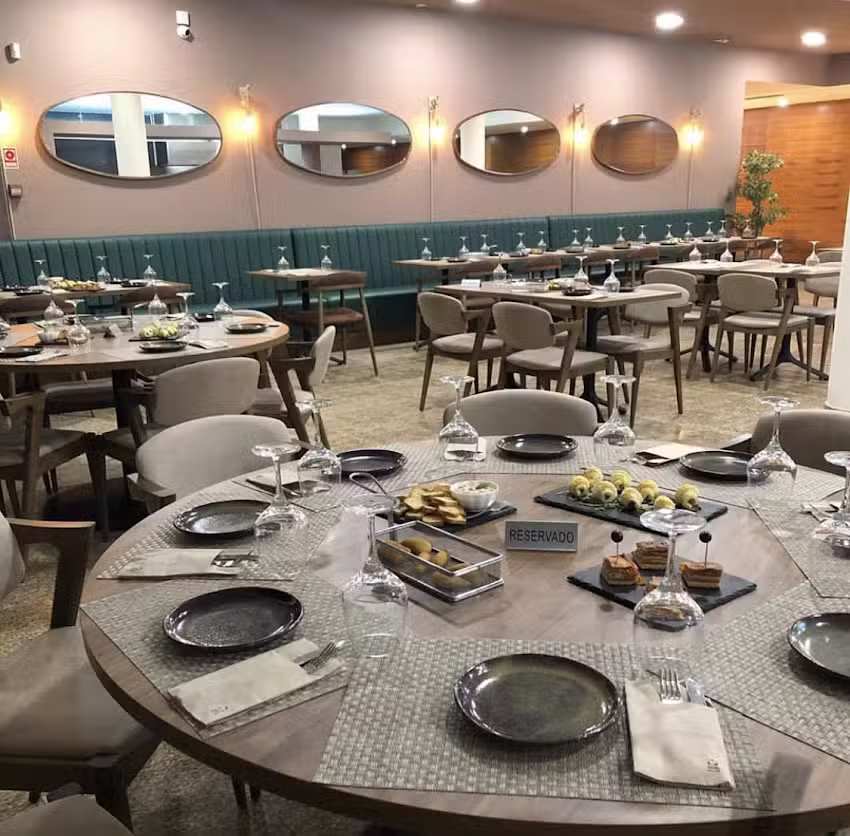 Restaurante Contradi&ccedil;&atilde;o