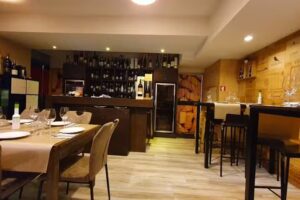 Restaurante Dux &ndash; Petiscos E Vinhos