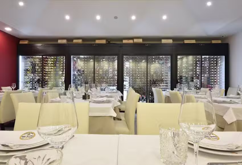 Restaurante e AL Ca&ccedil;arola Dois