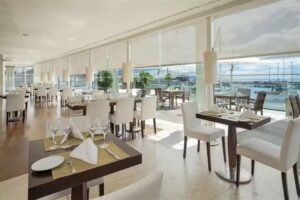 Restaurante Escuna (Hotel Marina Atl&acirc;ntico)
