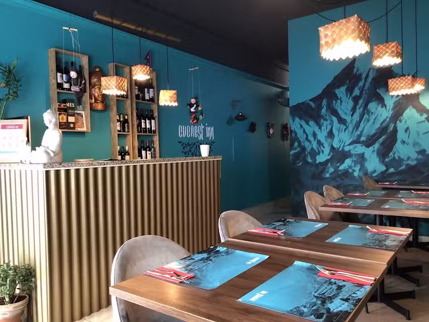 Restaurante Everest Inn