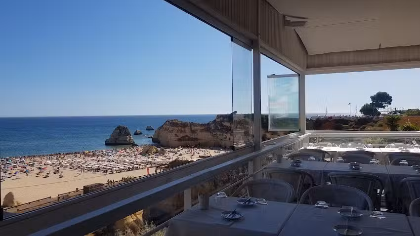 Restaurante F