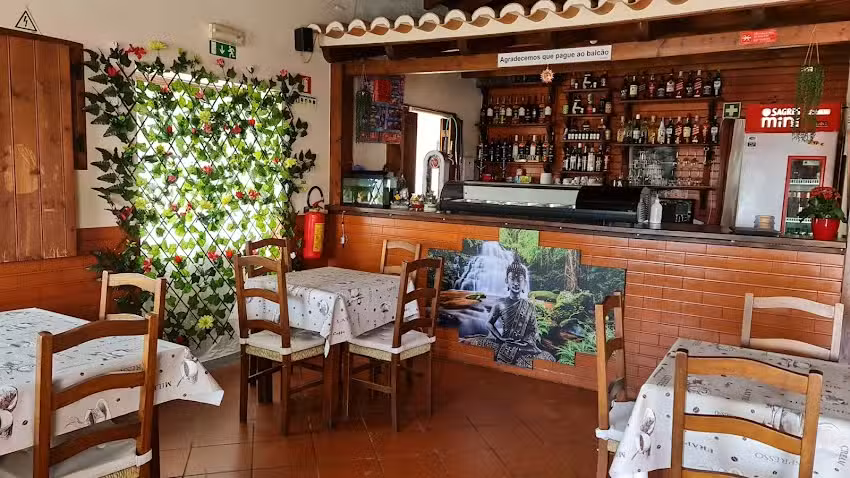 Restaurante INDIAN KITCHEN & GRILL