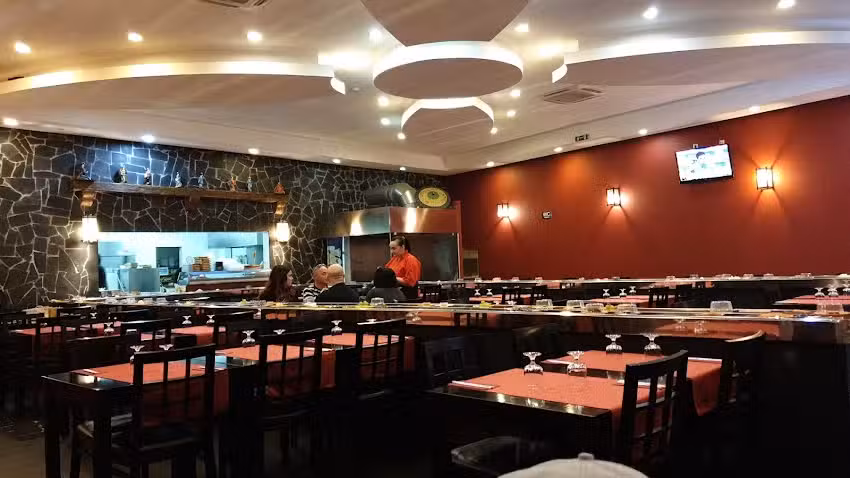 Restaurante Japon&ecirc;s &ndash; DOZO