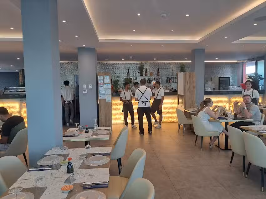 Restaurante Japon&ecirc;s KingYo