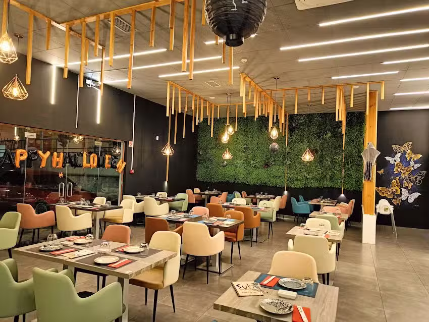 Restaurante Japon&ecirc;s SUKI