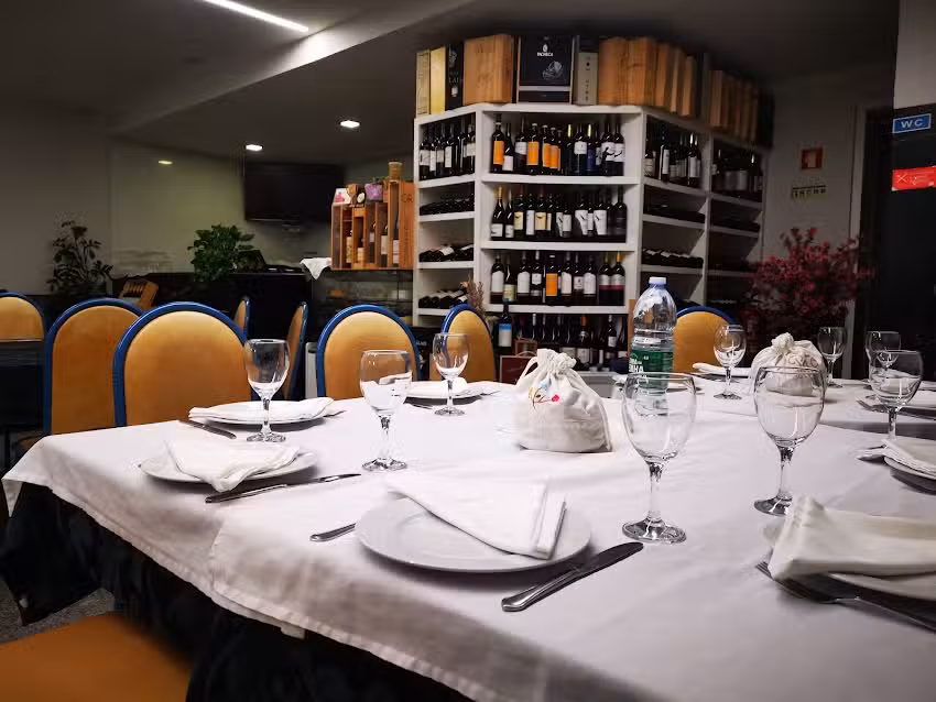 Restaurante O Ca&ccedil;ador
