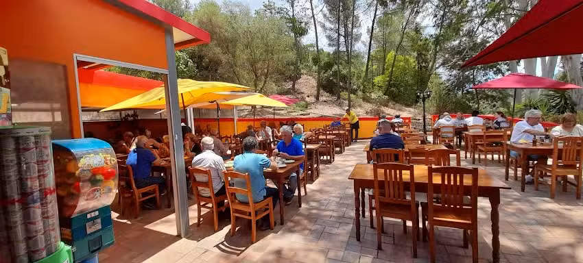 Restaurante o Ca&ccedil;ador