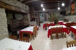 Restaurante O R&uacute;stico