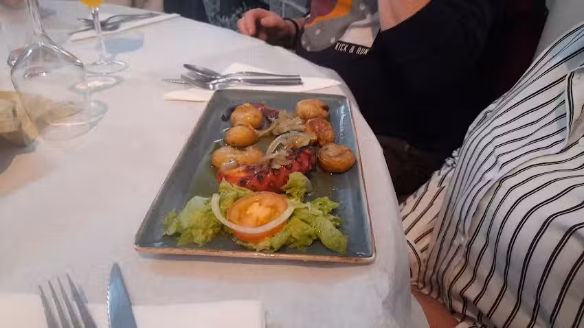 Restaurante O Tugas