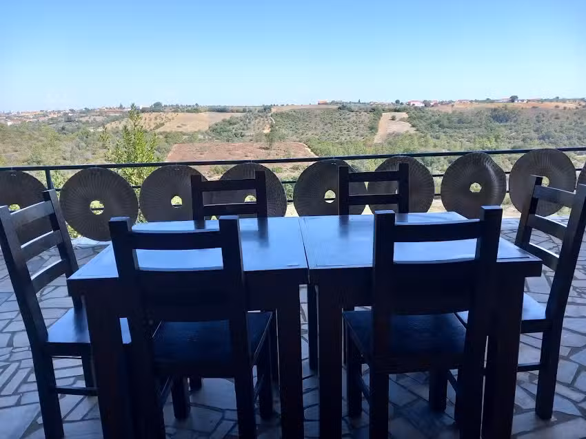 Restaurante &ndash; Os Ca&ccedil;adores