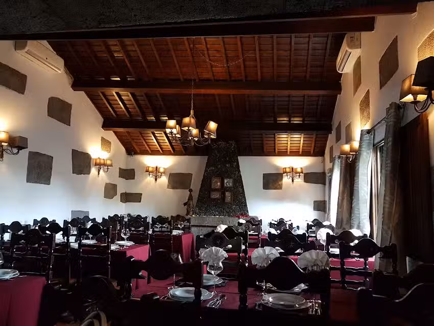 Restaurante &ldquo;Os Moinhos&rdquo;
