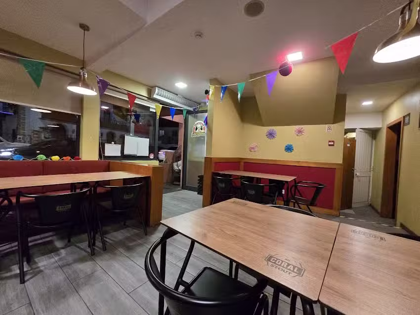 Restaurante Pizzaria M&aacute; Fama