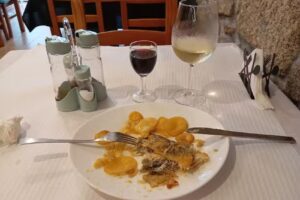 Restaurante Plenitude In Porto
