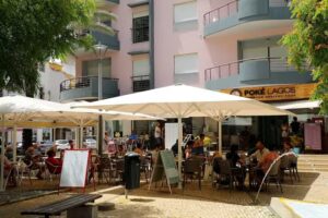 Restaurante Pok&eacute; Lagos