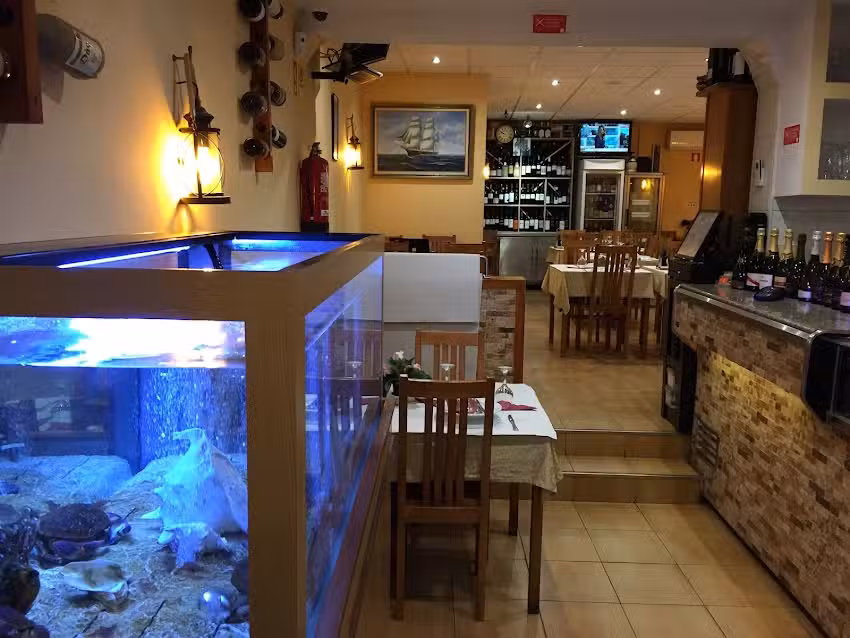 RESTAURANTE POR DO SOL