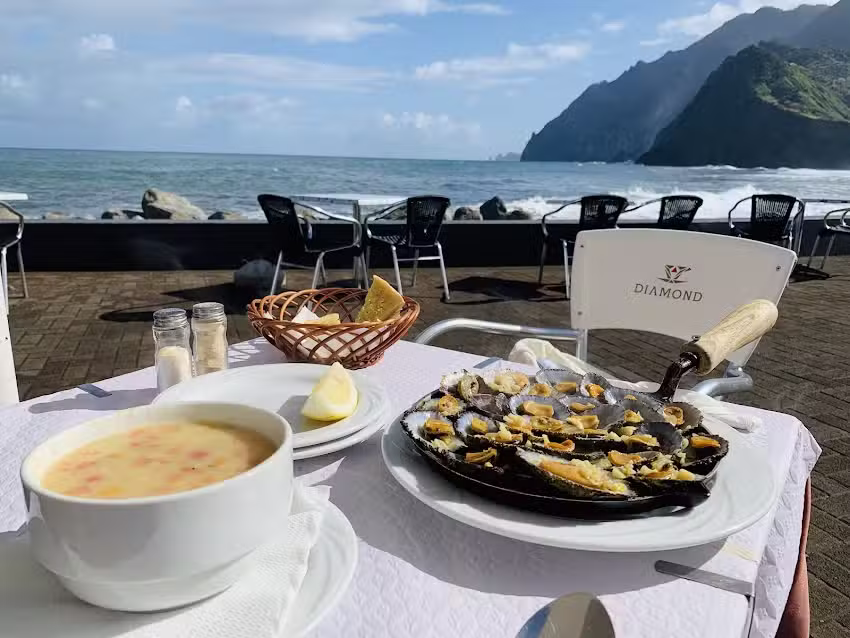 Restaurante Pra&ccedil;a do Engenho