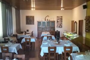 Restaurante Sabores no Espeto & Wine Bar