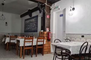 Restaurante Sai 100 Fome