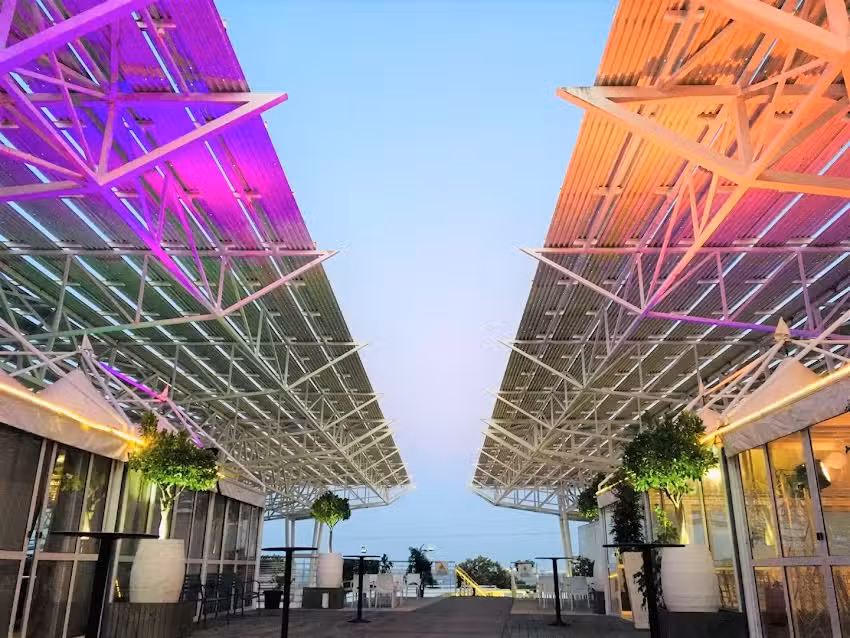 Restaurante & Skybar Rooftop FIL