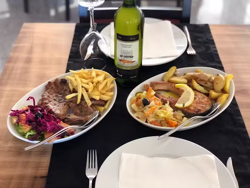 Restaurante S&oacute; Leit&atilde;o