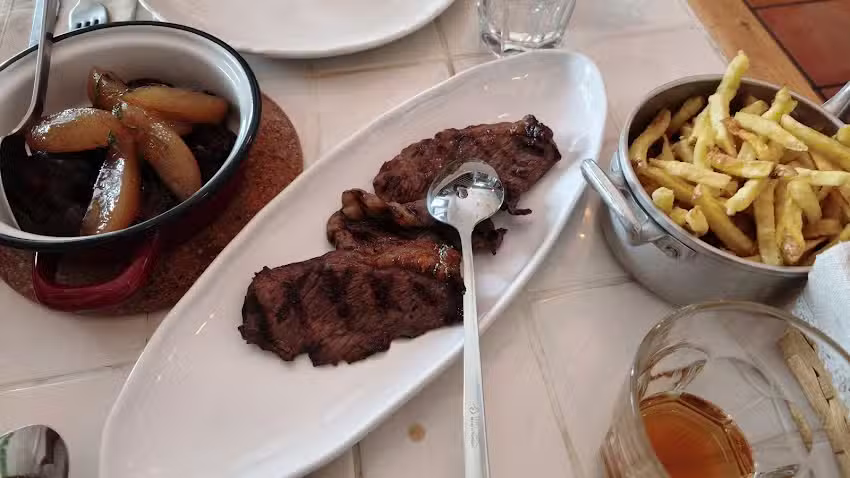 Restaurante taska lado