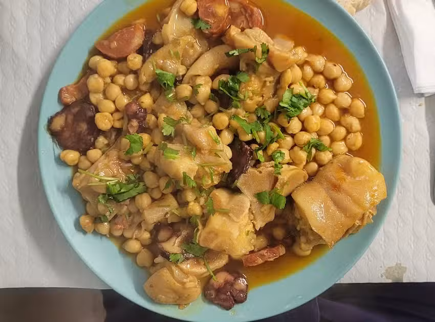 Restaurante Tasquinha T&iacute;pica