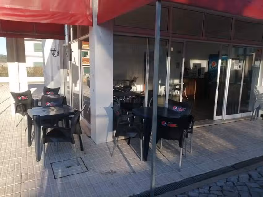 Restaurante Tert&uacute;lia Primaveril Espinhal
