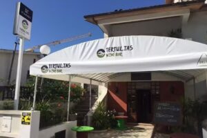 Restaurante Tertulias Wine Bar