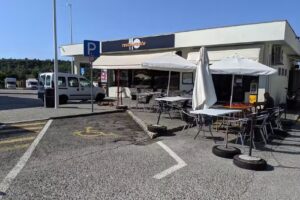 Restaurante Via R&aacute;pida