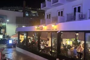 Ricco &ndash; restaurante bar