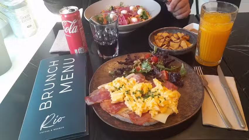 Rio &ndash; Coffee & Brunch