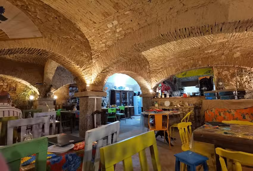 Ro&ccedil;a Tropicaliente