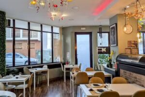 Rock & Roll Sushi And Bar