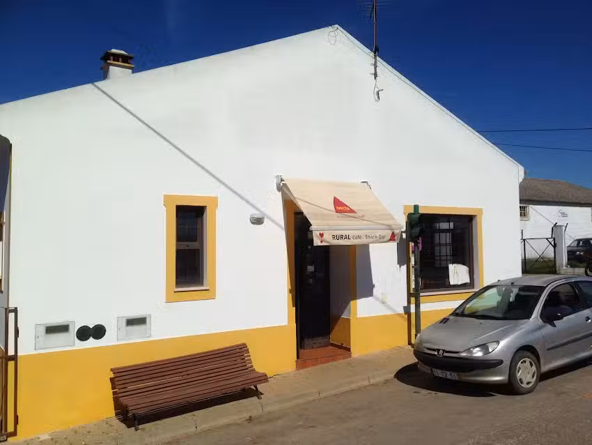Rural Caf&eacute;