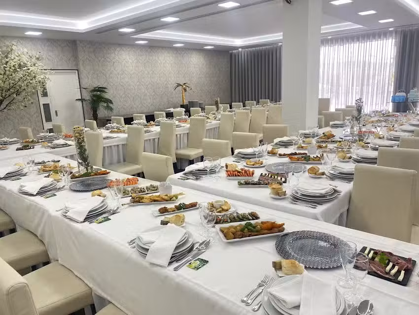 Sal&atilde;o para banquetes O Santos
