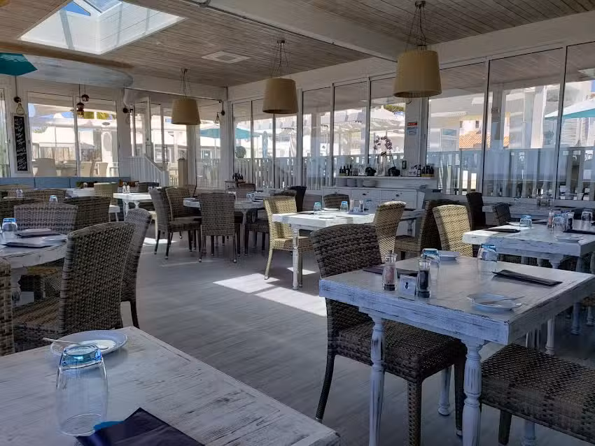 Sandbanks Beach Restaurant
