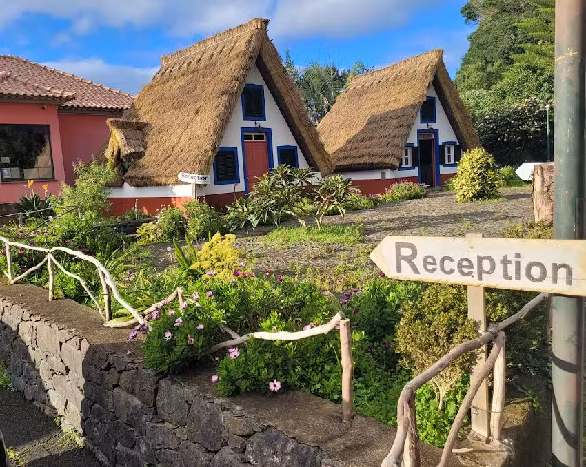 Santana in Nature Bed & Breakfast &ndash; Restaurant Grill