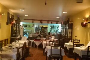 Santos &agrave; Mesa