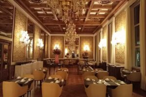 Scarlett Wine & Food