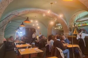 Sebasti&atilde;o Restaurante & Bar