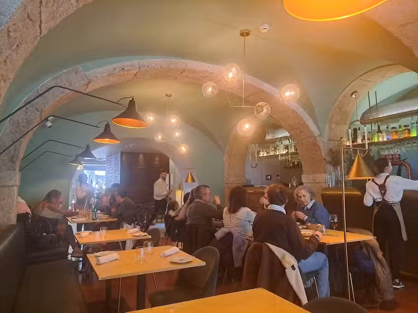 Sebasti&atilde;o Restaurante & Bar