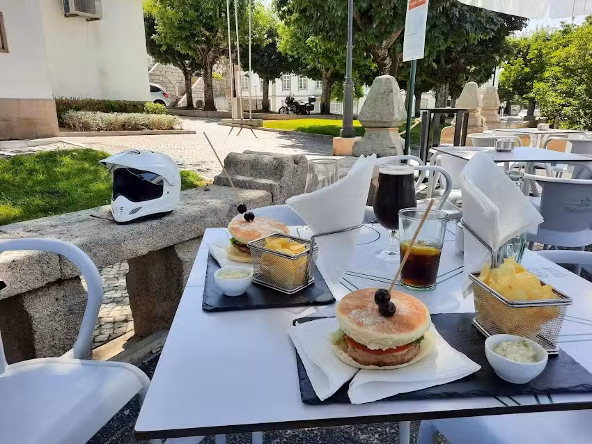 Senalonga &ndash; Bar & Restaurante