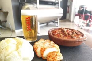 Simplesmente Caf&eacute;