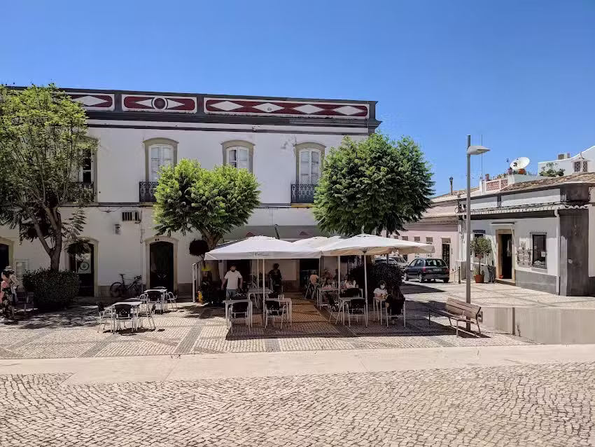 Snack Bar Com Tradi&ccedil;oes &ndash; Est&oacute;i