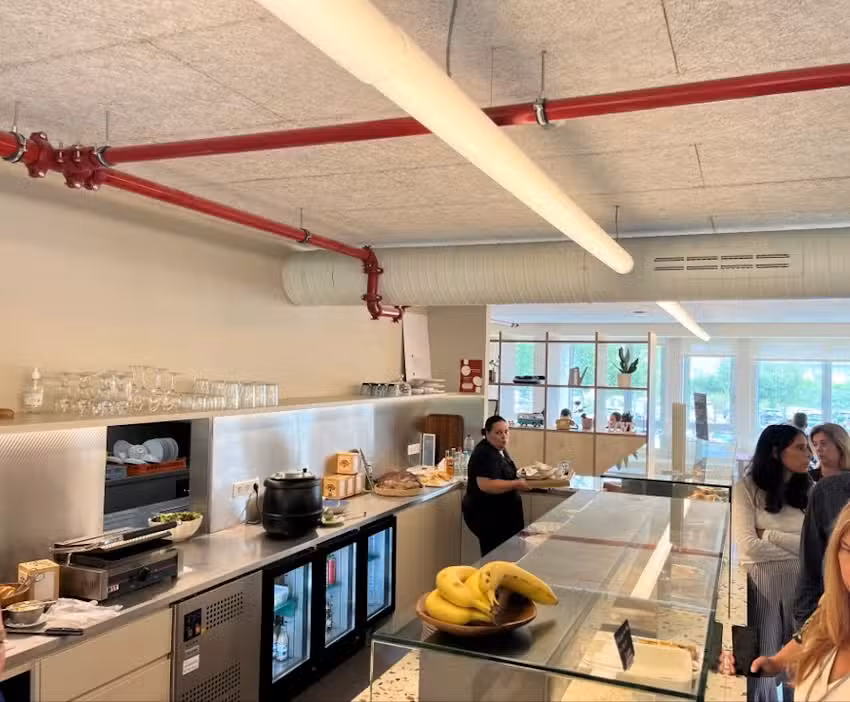 Susana e Sofia Caf&eacute;