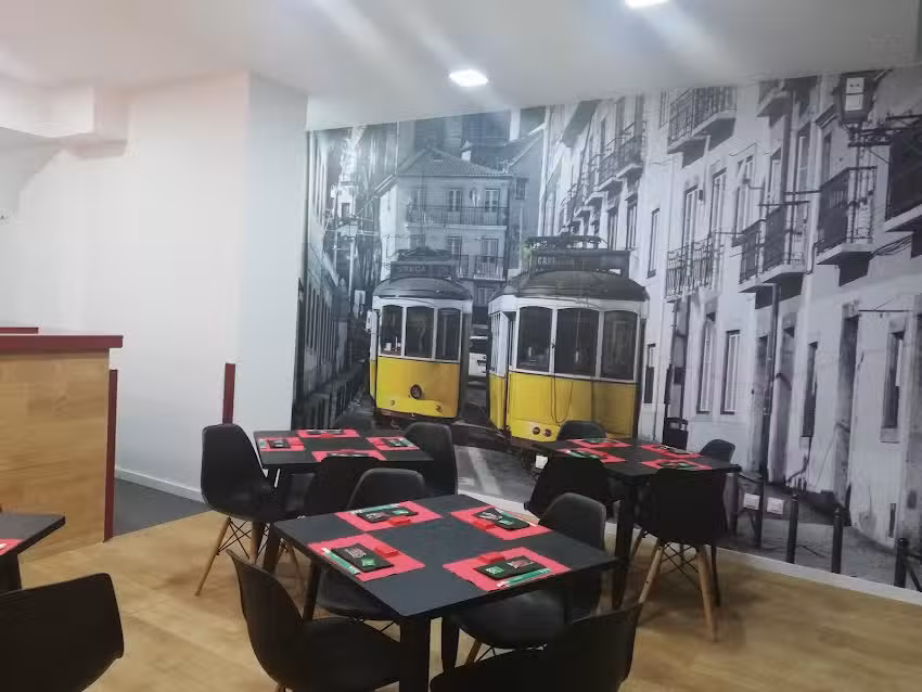 Sushi R&atilde;o Alc&acirc;ntara